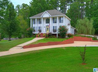 546 Hayfield Dr, Dora, AL 35062