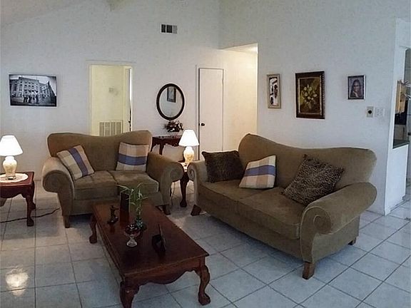 2nd image of 4335 Aspenglen Dr