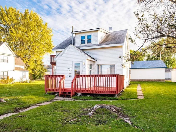 1216 Winter St, Superior, WI 54880