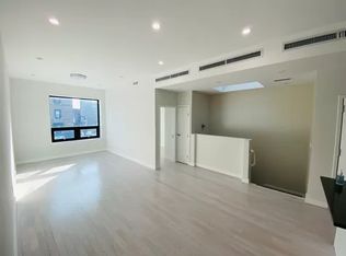 482 86th St #2R, Brooklyn, NY 11209