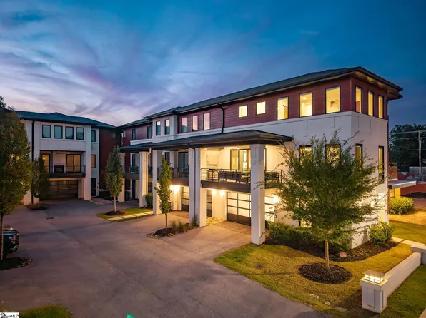 2 Calhoun Hill Way, Greenville, SC 29601