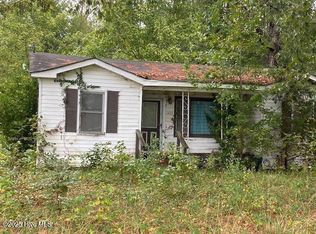 1433 Bell Town Road, Williamston, NC 27892