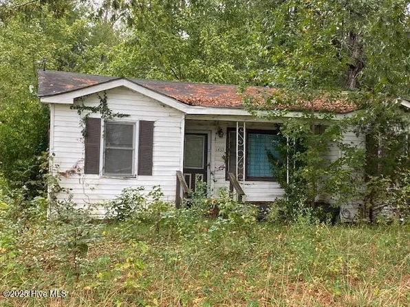 1433 Bell Town Road, Williamston, NC 27892