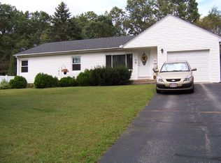 40 Pine St, Dudley, MA 01571