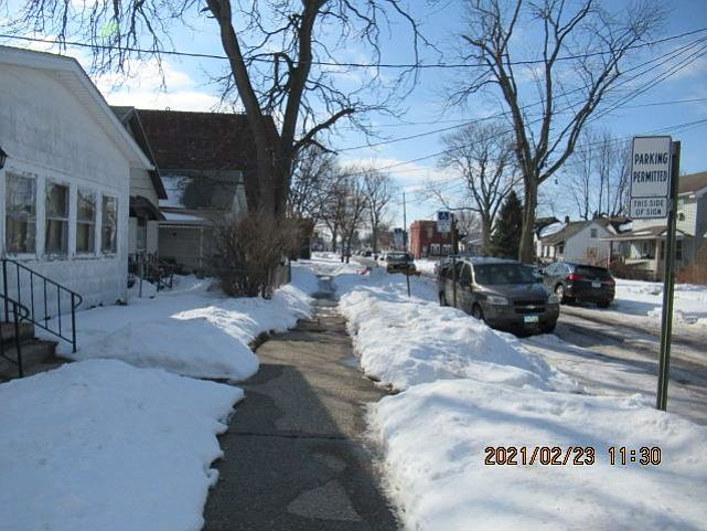 2nd image of 637 Plymouth St