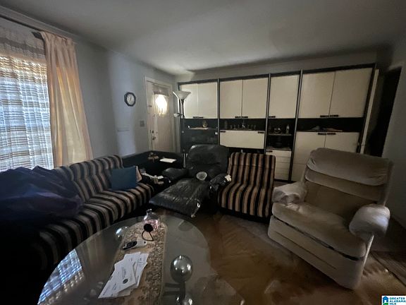 2nd image of 1617 Bush Blvd
