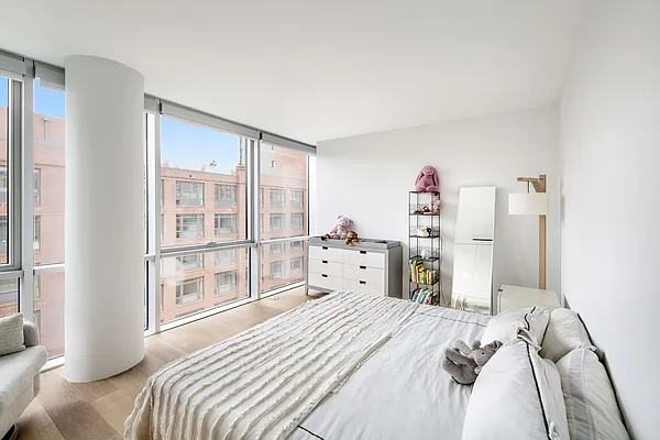 Sold by Compass | media 7