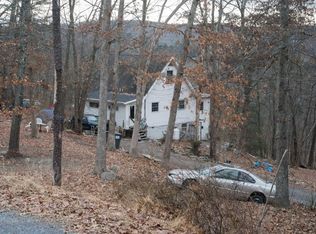 3541 Acorn Cir, East Stroudsburg, PA 18302