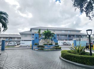 Misty Point Villas, Hialeah Gardens, FL 33016