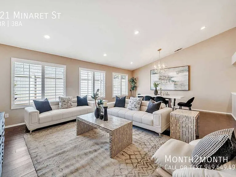 421 Minaret St — Photo 3