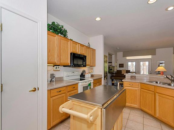 3rd image of 14860 W Domingo Ln