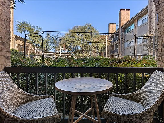 3rd image of 8888 Tallwood Dr APT 1107