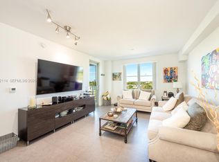Radius Condo, Hollywood, FL 33020