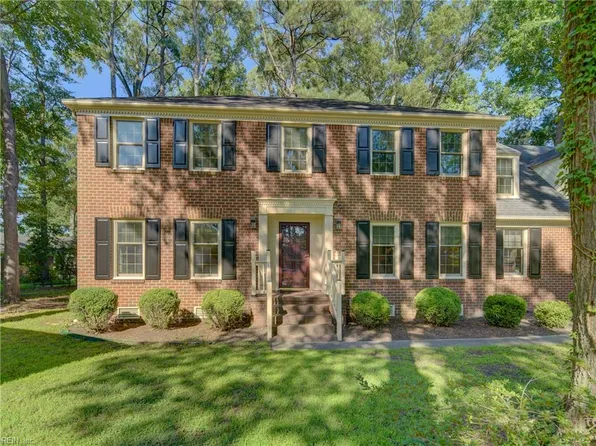 3017 Lord Bradford Ct, Chesapeake, VA 23321