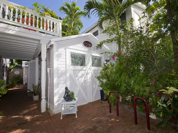 327 Margaret St, Key West, FL