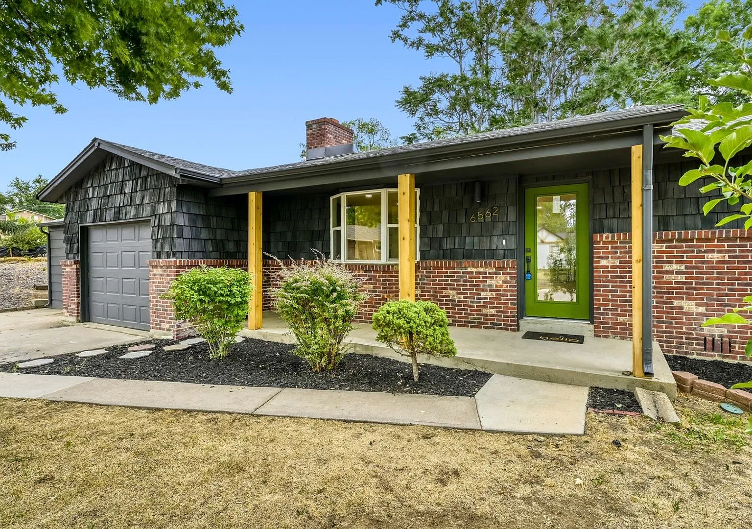 Charming 3BR House in Arvada — Photo 1