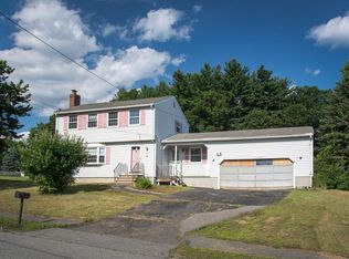 90 Kennedy Rd, Tewksbury, MA 01876