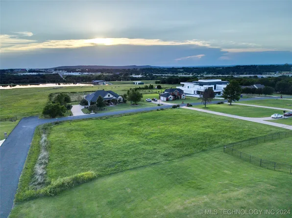 0 Summit Rdg, McAlester, OK 74501