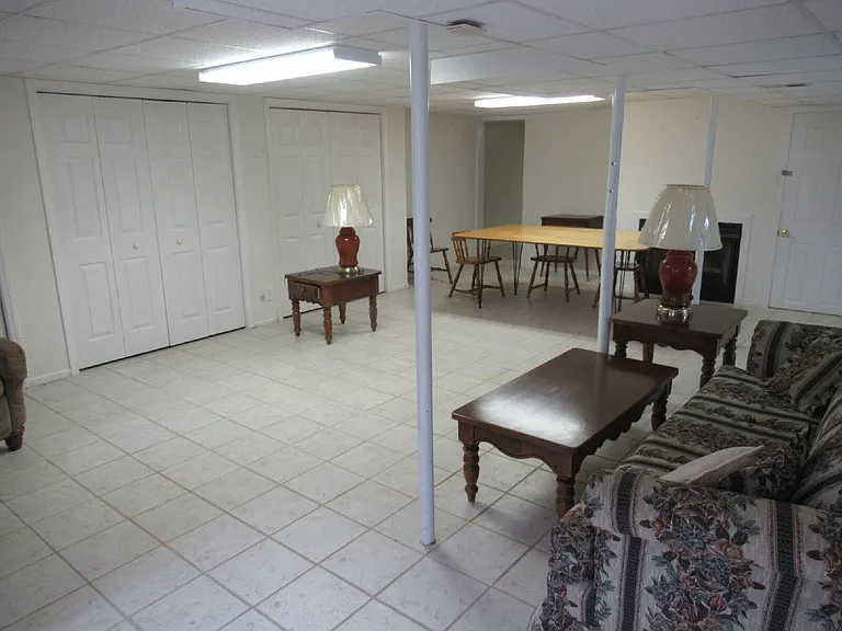 1357 Beal Rd — Photo 17