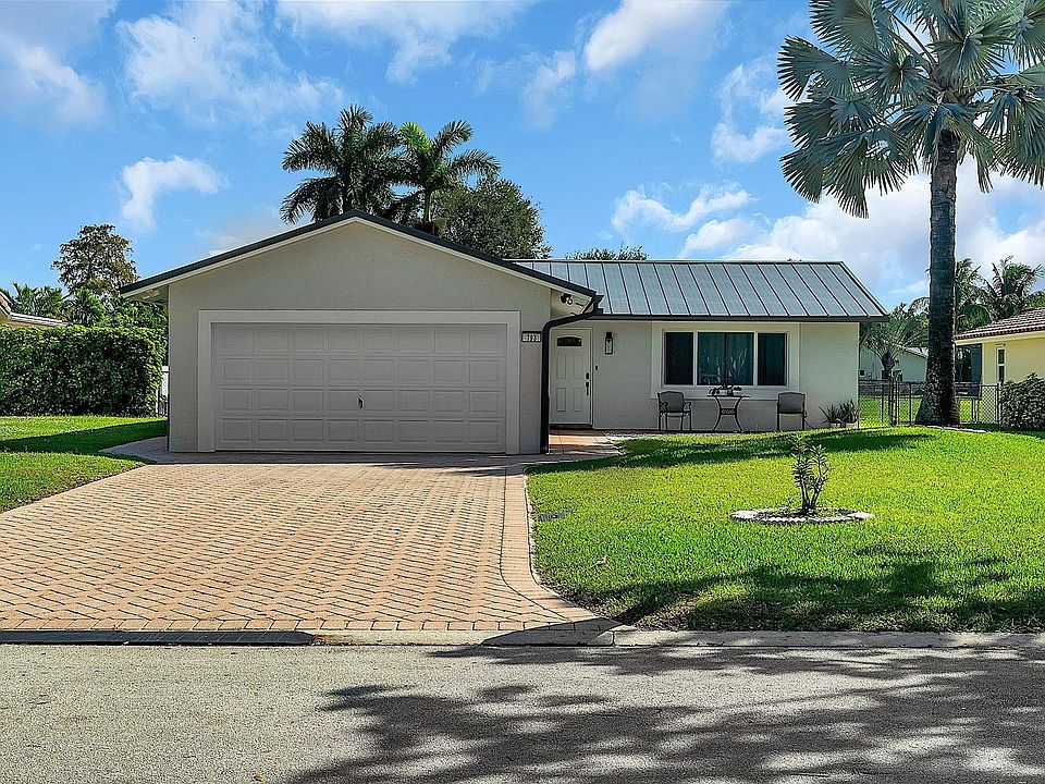 1st image of 793 NW 87th Avenue