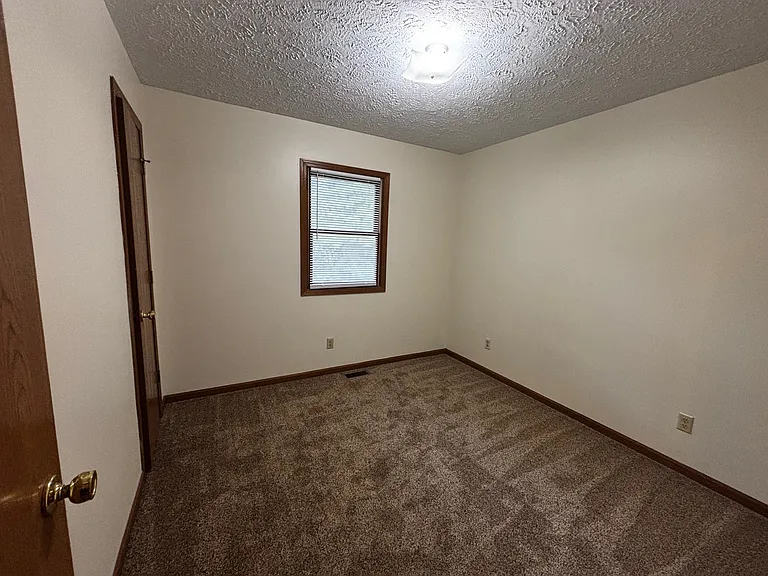 4392 S Hidden Way St — Photo 8