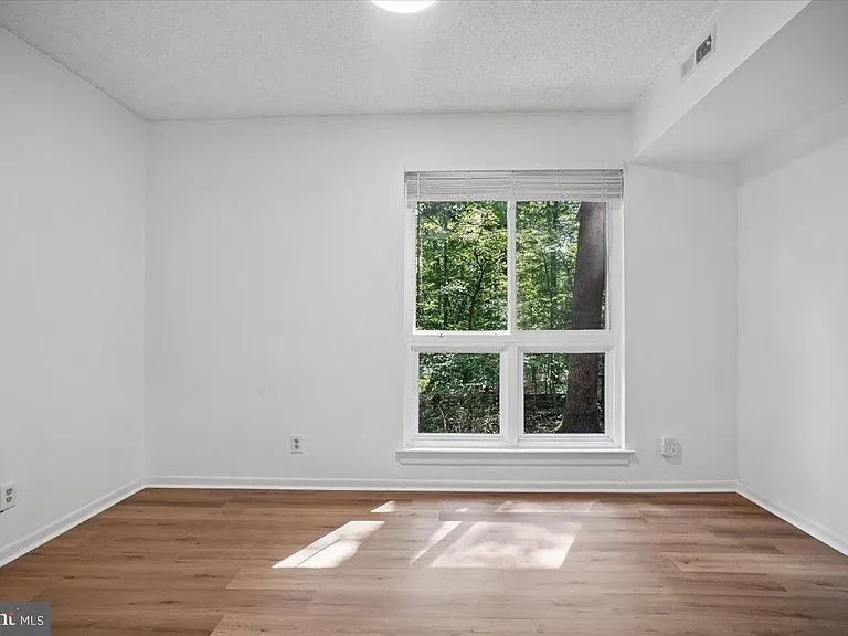 11805 Breton Ct #1A — Photo 12