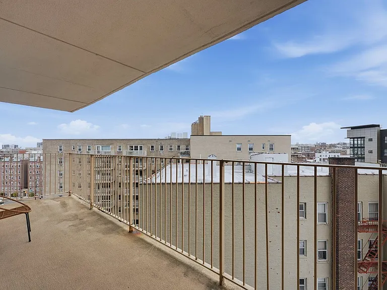 6040 Boulevard East #7L — Photo 15