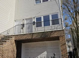 100 Old Bergen Rd, Jersey City, NJ 07305