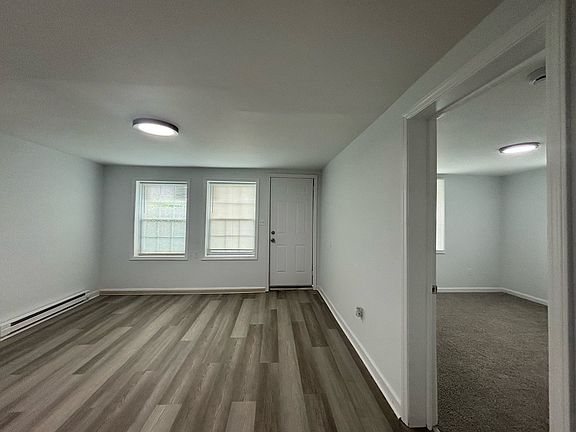 3rd image of 2212 Murchison Rd #B