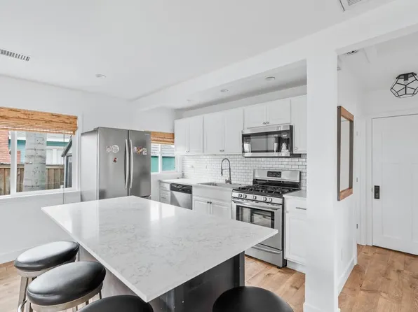 1009 S Cleveland St, Oceanside, CA 92054