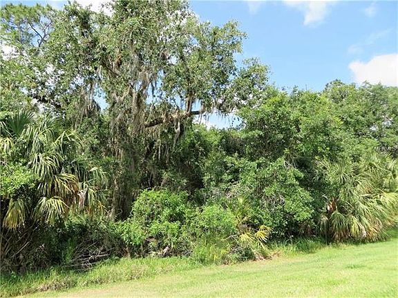 4th image of 686 Portofino Dr