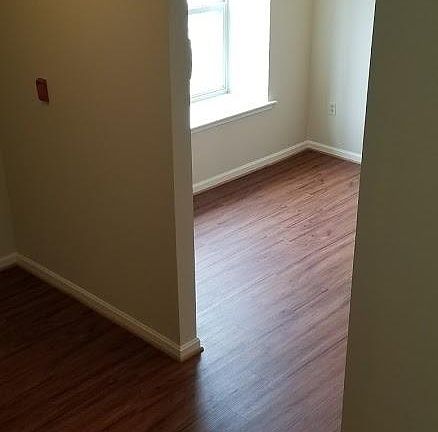 2nd image of 137 Kylie Pl #4