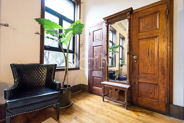 Rented by Brick&Mortar | media 27