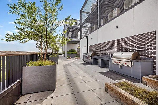 Sold by Corcoran | media 43