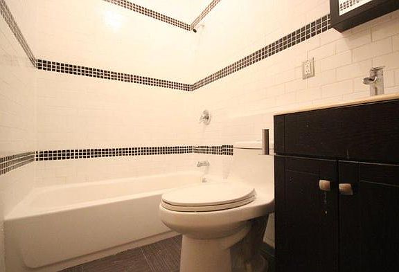 5th image of 304 Stanhope St #2AA