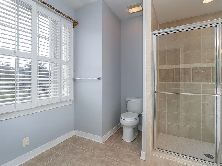 421 Suri Dr — Photo 23
