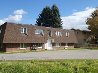 216 Hemlock St APT 202, Manhattan, MT 59741