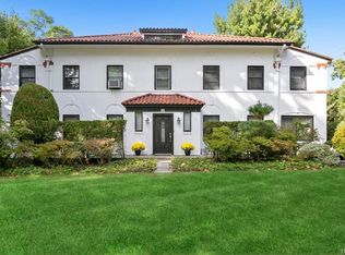 86 Paine Ave, New Rochelle, NY 10804