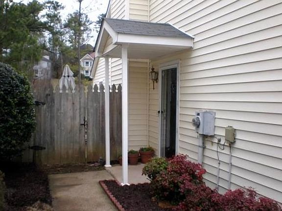 2nd image of 1941 Brittania Cir