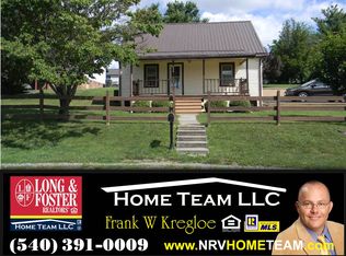 690 Liberty St NE, Christiansburg, VA 24073