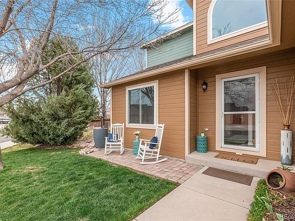 3rd image of 730 Rodgers Cir