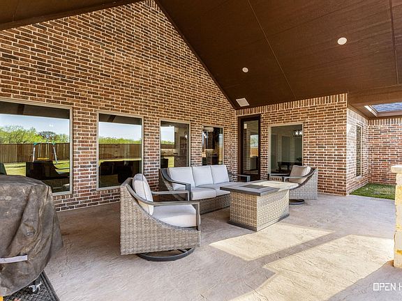 4th image of 515 Sales Rd