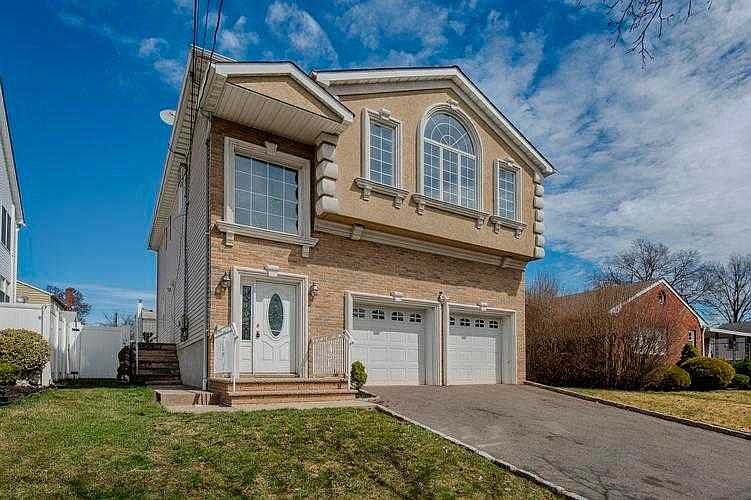 Primary Property Photo