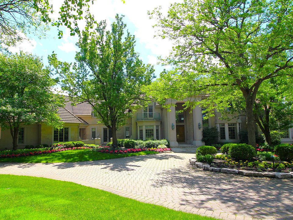 1st image of 82 Breakenridge Farm