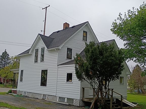 4th image of 1126 Decker St