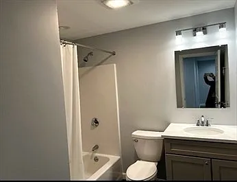108 Norton Ave #9 — Photo 23