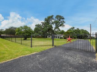 4989 Fm 1863, Bulverde, TX 78163