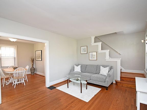 4th image of 3193 Griest Ave