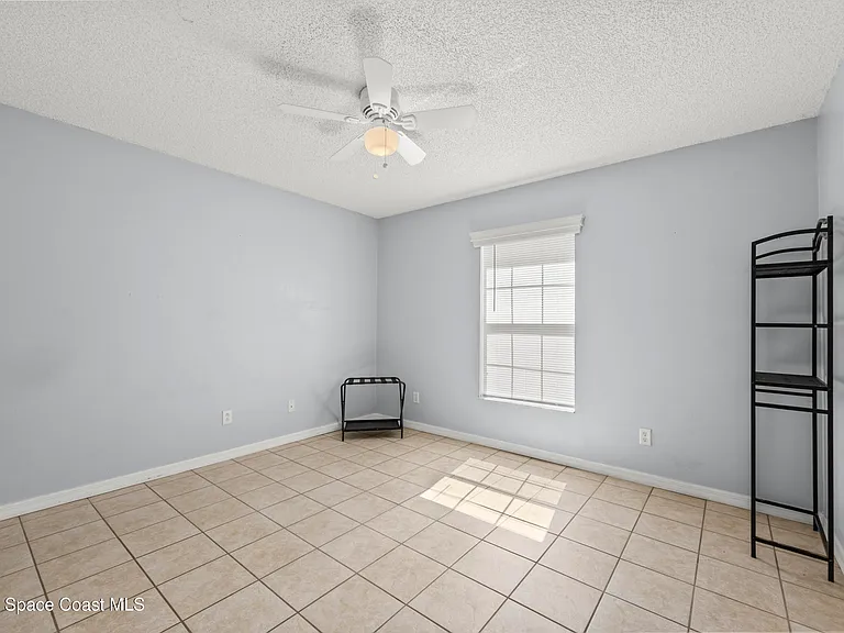 3219 Hainsworth Ave SE — Photo 16