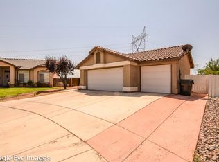 13327 Berkely Cir, Victorville, CA 92392